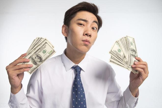 贷款炒股_凭运气赚的钱迟早亏回去_贷款炒股爆亏